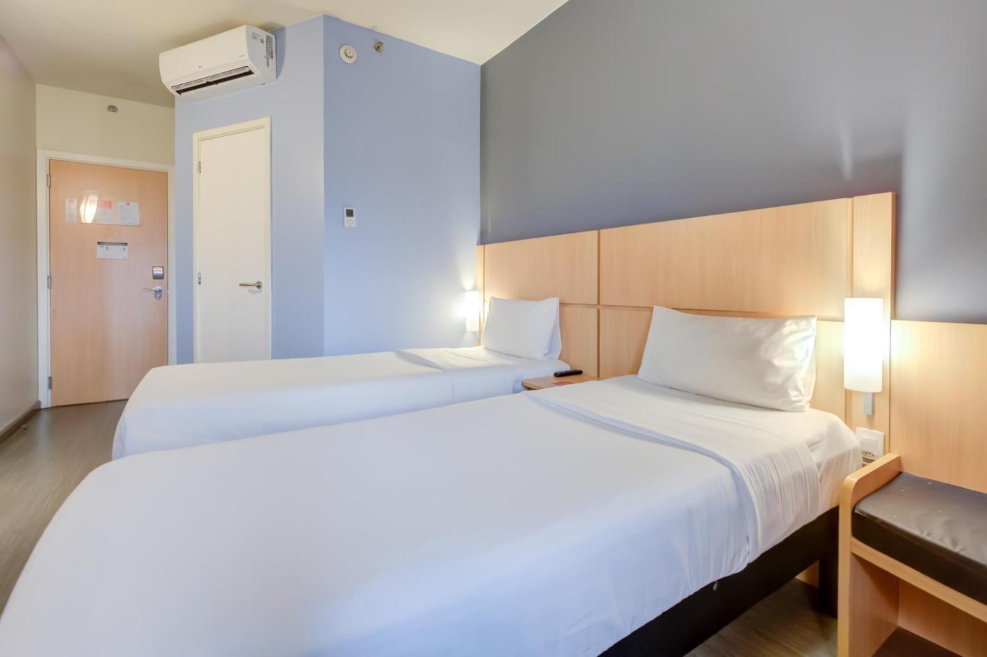 Ibis Nova America Hotel 3*